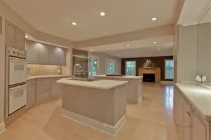 427 N Sheridan Rd, Lake Forest, IL 60045 - Photo 21