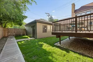 5942 N Kolmar Ave, Chicago, IL 60646 - Photo 33