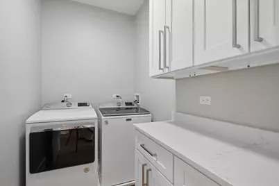 5942 N Kolmar Avenue, Chicago, IL 60646 - Photo 25