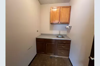9944 S Roberts Road #108, Palos Hills, IL 60465 - Photo 11