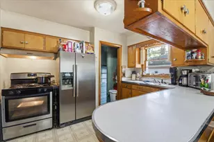 16367 Evans Ave, South Holland, IL 60473 - Photo 7