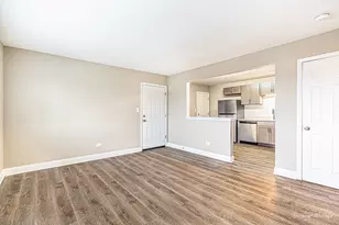 7005 W Gunnison St, Harwood Heights, IL 60706 - Photo 5