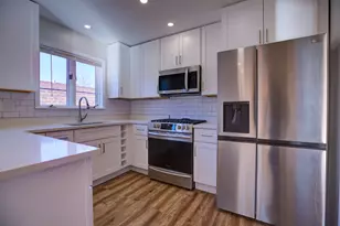 5715 N Cicero Ave, Chicago, IL 60646 - Photo 3