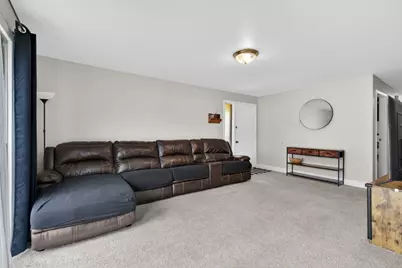 1289 Court E Court, Hanover Park, IL 60133 - Photo 3