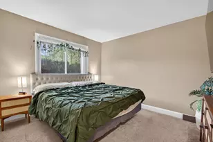 1289 Ct E Ct, Hanover Park, IL 60133 - Photo 7