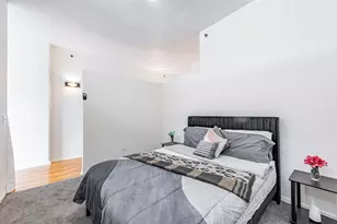 340 W Superior St, Chicago, IL 60654 - Photo 13