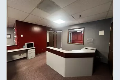 9944 S Roberts Road #208, Palos Hills, IL 60465 - Photo 3