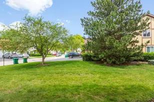 235 Blossom Ct, Buffalo Grove, IL 60089 - Photo 21