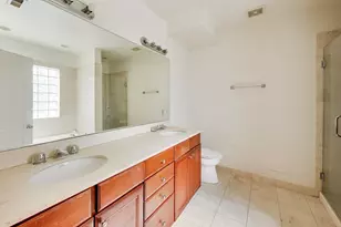 6835 S Cornell Ave, Chicago, IL 60649 - Photo 13
