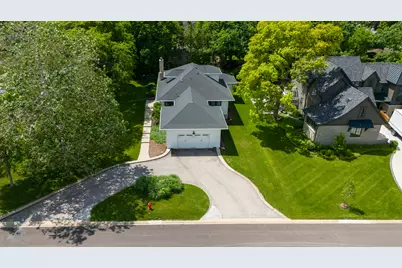 1045 N 5th Avenue, Saint Charles, IL 60174 - Photo 9