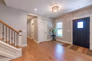 1045 N 5th Ave, Saint Charles, IL 60174 - Photo 15