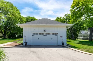 1045 N 5th Ave, Saint Charles, IL 60174 - Photo 63
