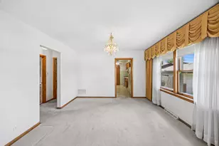 734 Campbell Ave, Chicago Heights, IL 60411 - Photo 5