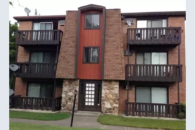 629 W 65th Street W #6, Westmont, IL 60559 - Photo 1