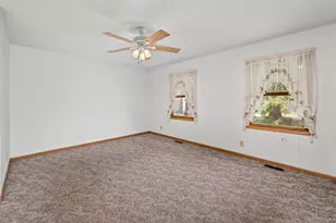 202 5th St, Sherrard, IL 61281 - Photo 31