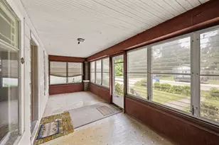 202 5th St, Sherrard, IL 61281 - Photo 17