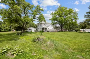 202 5th St, Sherrard, IL 61281 - Photo 7