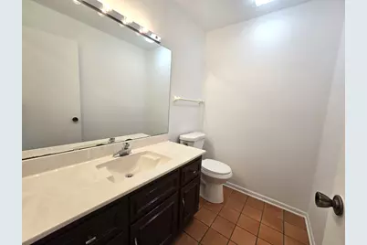 1111 S Waukegan Road S #14, Lake Forest, IL 60045 - Photo 17