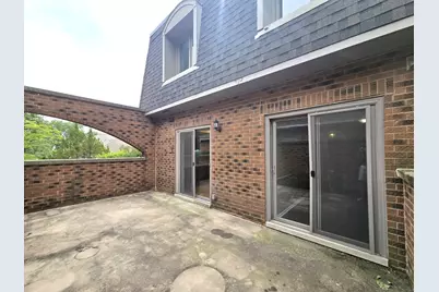 1111 S Waukegan Road S #14, Lake Forest, IL 60045 - Photo 33