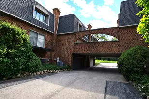 1111 S Waukegan Road S, Lake Forest, IL 60045 - Photo 31