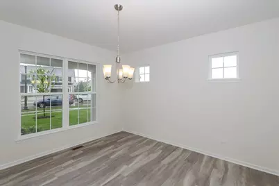 404 Tanya Lane, Oswego, IL 60543 - Photo 3