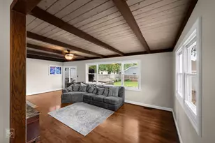 511 S Highland Ave, Lombard, IL 60148 - Photo 9
