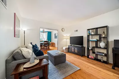 6537 N Greenview Avenue, Chicago, IL 60626 - Photo 5
