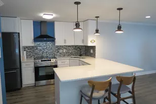 6632 W 64th Pl, Chicago, IL 60638 - Photo 7