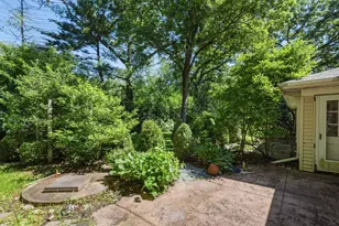 598 Eton Dr, North Barrington, IL 60010 - Photo 17
