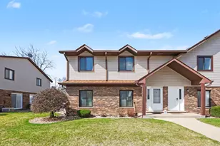 16180 Apple Ln, Tinley Park, IL 60487 - Photo 1
