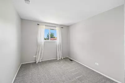 [Address not provided], Villa Park, IL 60181 - Photo 17
