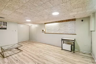 [Address not provided], Villa Park, IL 60181 - Photo 23