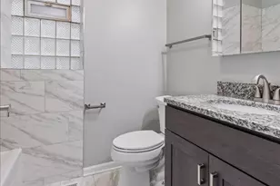 6802 S Champlain Ave, Chicago, IL 60637 - Photo 9