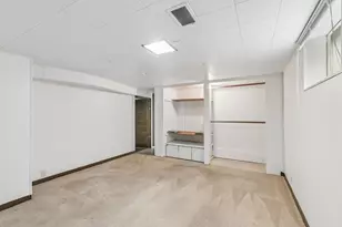 220 Voltz Rd, Northbrook, IL 60062 - Photo 29