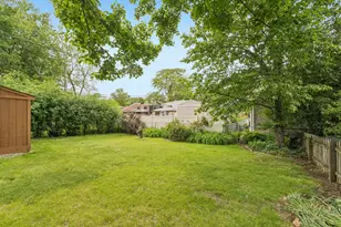 220 Voltz Rd, Northbrook, IL 60062 - Photo 37