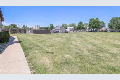 1841 Kerrybrook Court #1841, Sycamore, IL 60178 - Photo 25