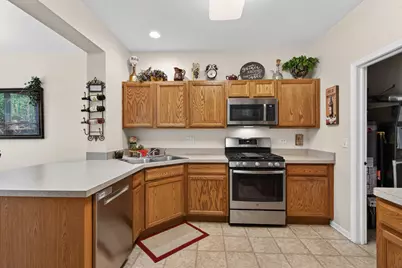 1688 Yellowstone Court #47, Crystal Lake, IL 60014 - Photo 13