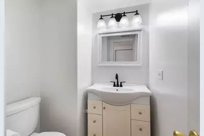 12 Scarlet Hawthorne Court #12, Woodridge, IL 60517 - Photo 9