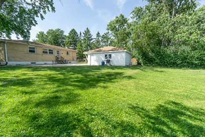 649 S Wisconsin Avenue, Addison, IL 60101 - Photo 21