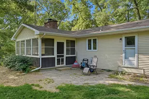 7261 S Ridge Rd, Dixon, IL 61021 - Photo 9