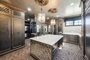 50 Baybrook Ln, Oak Brook, IL 60523 - Photo 35