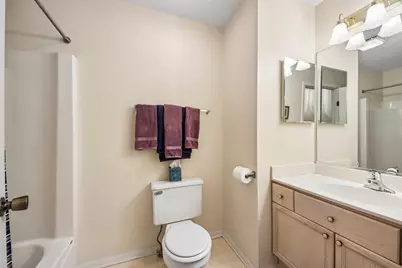1544 Laurel Oaks Drive, Streamwood, IL 60107 - Photo 19