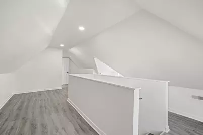 2622 N Central Park Avenue, Chicago, IL 60647 - Photo 29