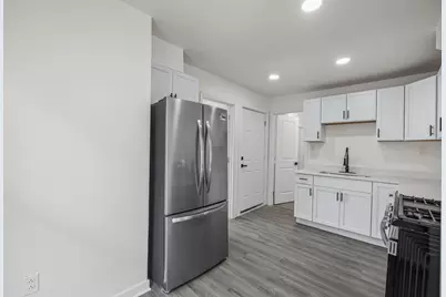 2622 N Central Park Avenue, Chicago, IL 60647 - Photo 19