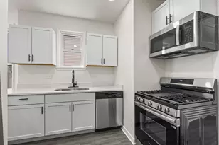 2622 N Central Park Ave, Chicago, IL 60647 - Photo 7
