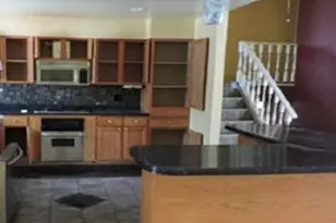 9215 Washington Rd, Morton Grove, IL 60053 - Photo 13