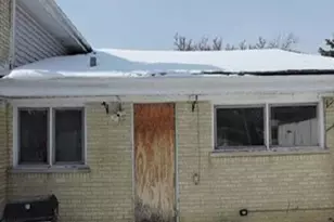 9215 Washington Rd, Morton Grove, IL 60053 - Photo 5