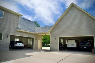 24409 W Park River Ln, Shorewood, IL 60404 - Photo 5