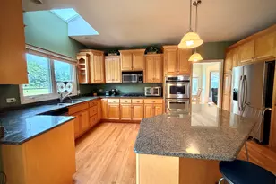 24409 W Park River Ln, Shorewood, IL 60404 - Photo 11