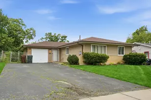 17790 Harvard Ln, Country Club Hills, IL 60478 - Photo 1